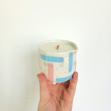 Load image into Gallery viewer, Hit The Spot Pastel Massage Candle