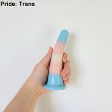Load image into Gallery viewer, 5 inch - Jay - Curved Dildo
